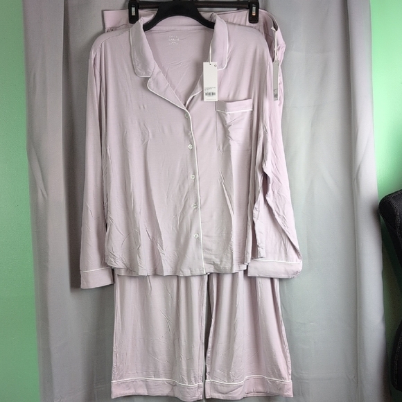 Cozy Earth Classic Bamboo Pajama Set with Collared Top. NWT. XXXL. - Picture 5 of 13